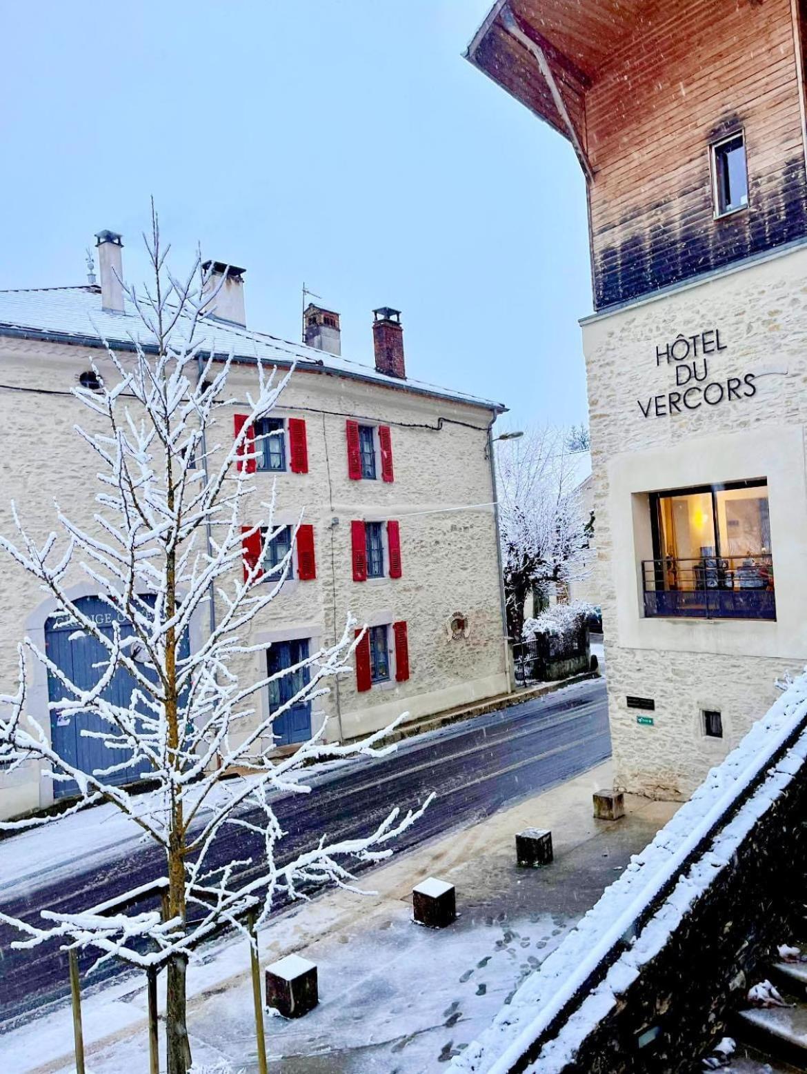 Restaurant Hotel Du Vercors Saint-Martin-en-Vercors Dış mekan fotoğraf